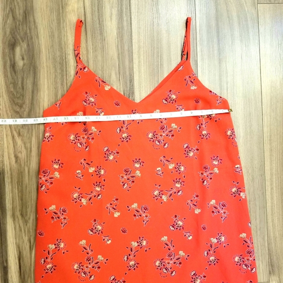 NWOT Ref Dress with flowers - Picture 4 of 4